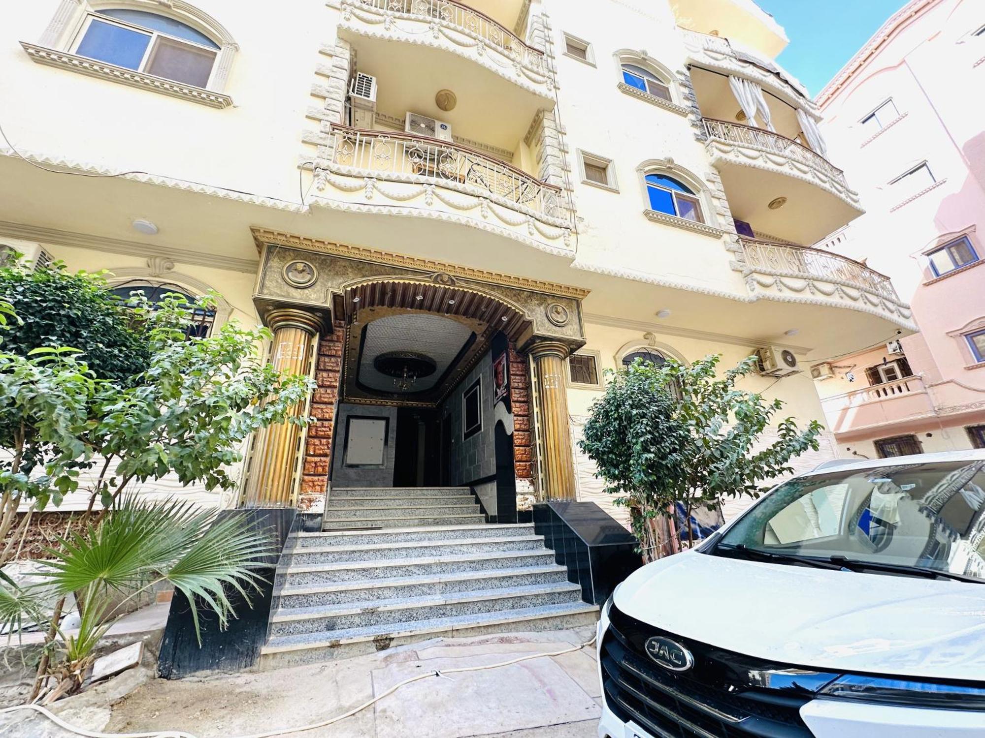 Zebra Apartments Hurghada Center מראה חיצוני תמונה